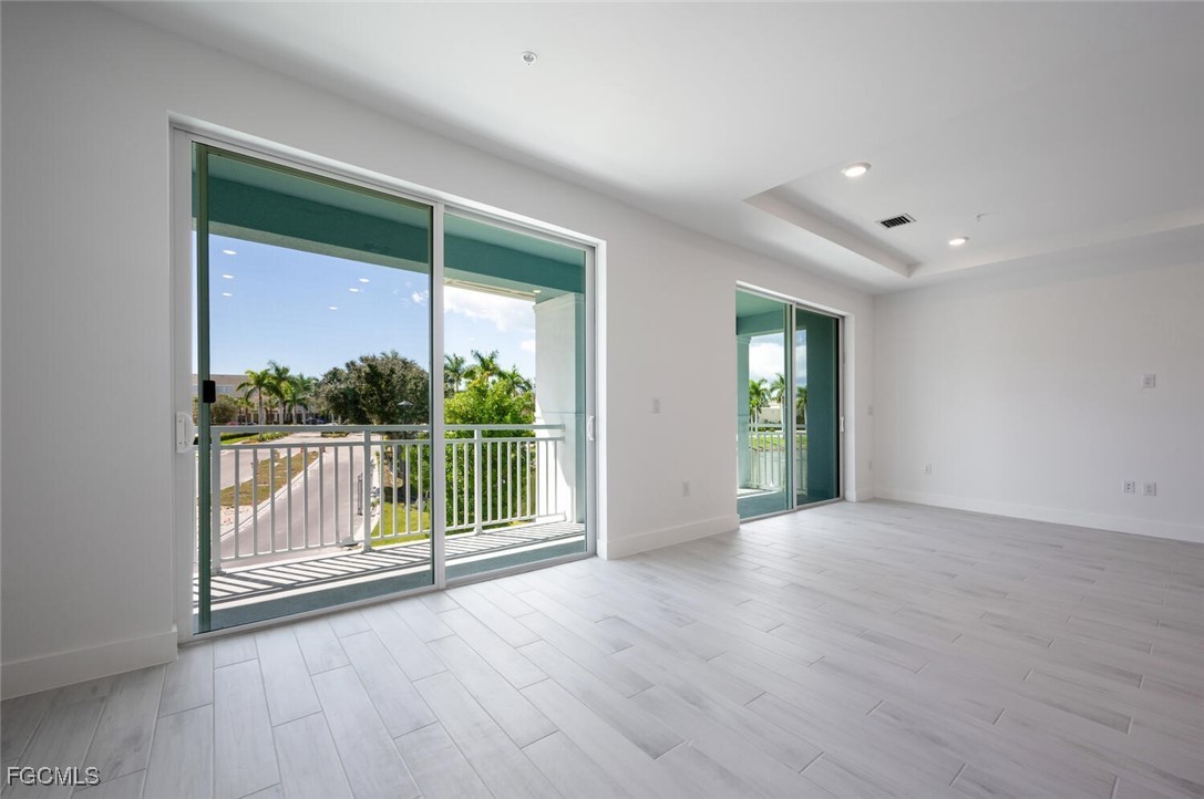 3 Bed Waterfront Home for Sale in Villa Mar Bonita Beach, photo 8