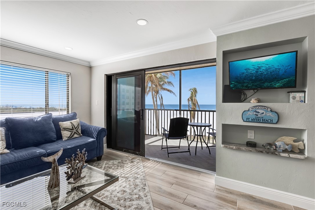 2 Bed Waterfront Home for Sale in Sandarac Condo, photo 8