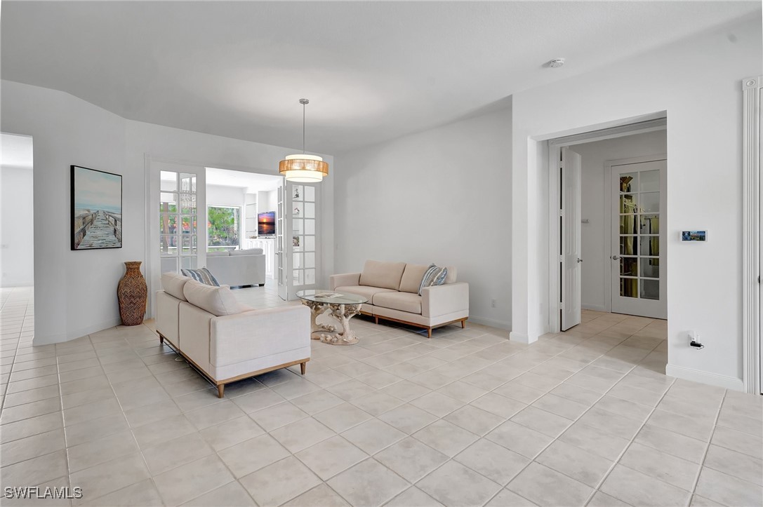 4 Bed Pool Home for Sale in Village Walk, photo 8