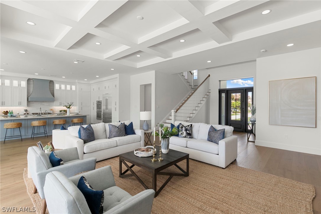6 Bed Pool Home for Sale in Marco Island, photo 8