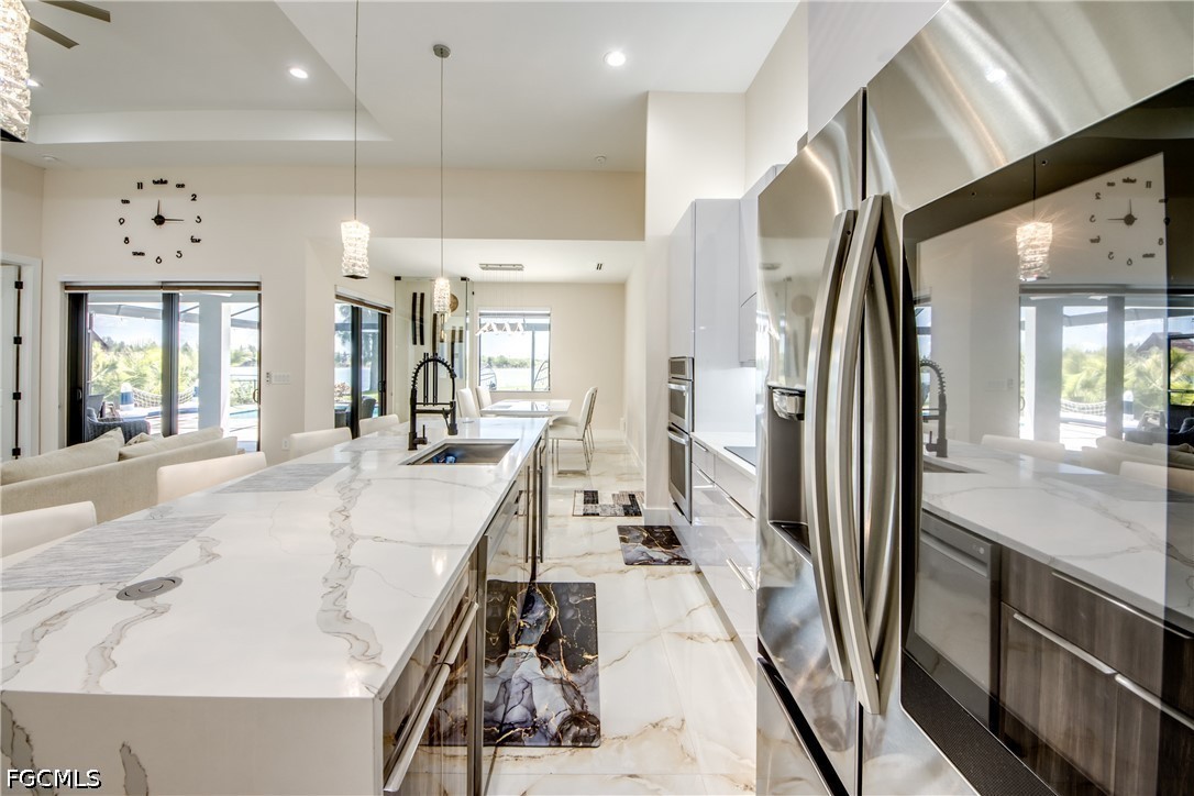 3 Bed Pool Home for Sale in Cape Coral, photo 8