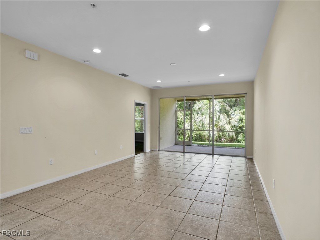 2 Bed Condominium for Sale in Abaco, photo 8