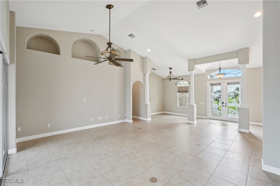 3 Bed Pool Home for Sale in Cape Coral, photo 8