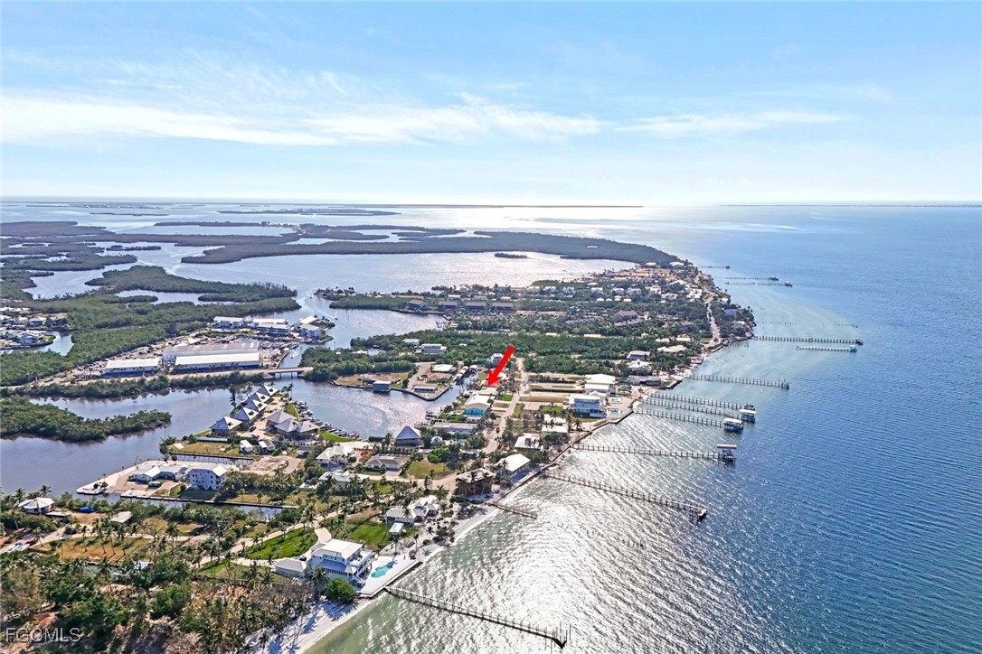2 Bed Waterfront Home for Sale in Bokeelia, photo 8