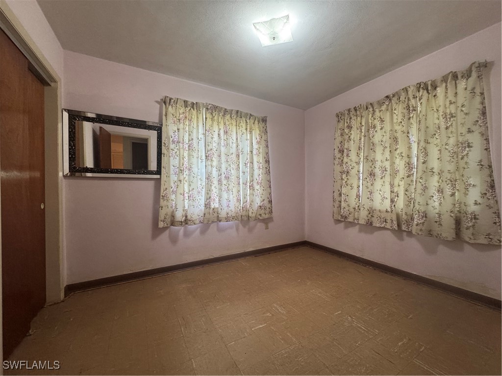 3 Bed SingleFamilyResidence for Sale in Immokalee, FL — photo 8