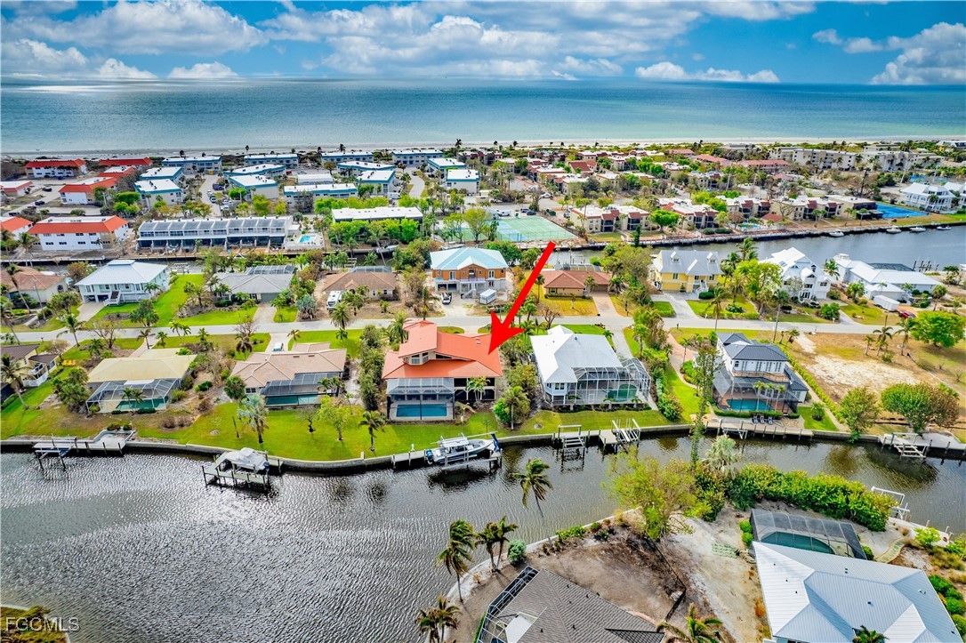 4 Bed Pool Home for Sale in Shell Harbor, photo 8