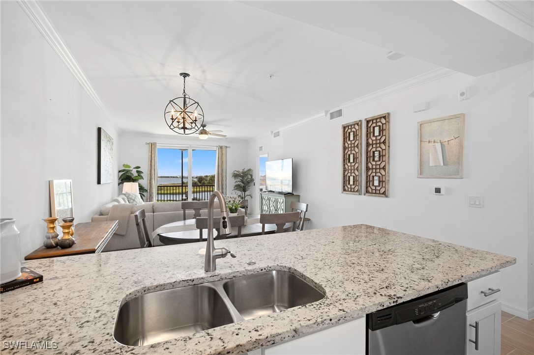 2 Bed Waterfront Home for Sale in Punta Gorda, FL — photo 8