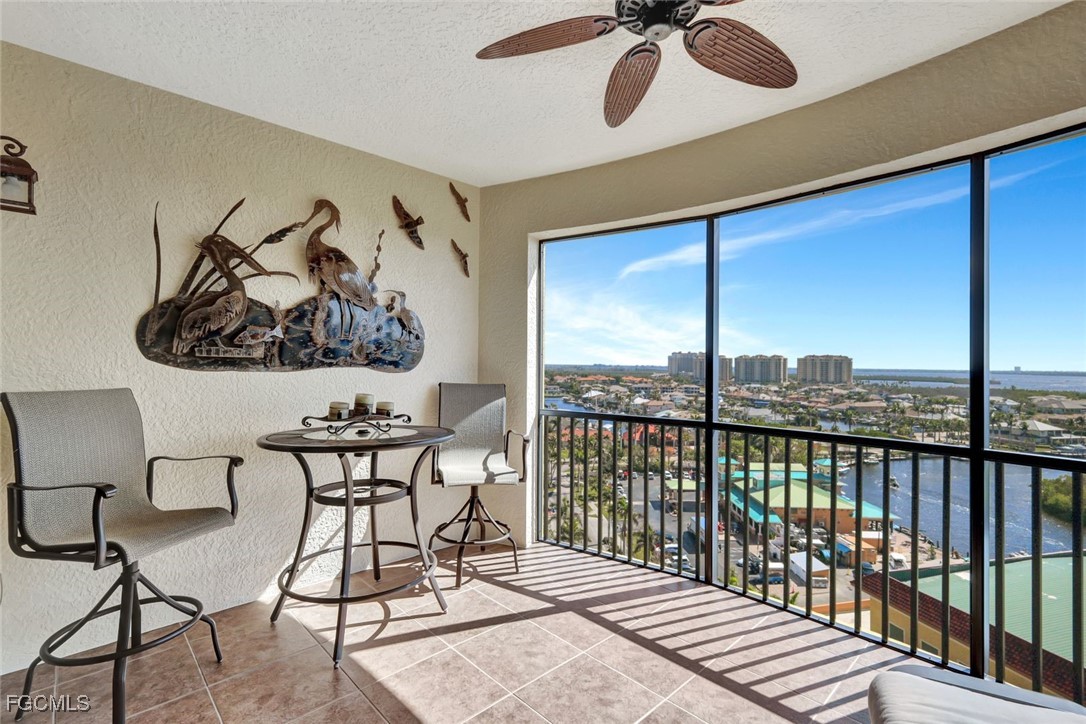 3 Bed Waterfront Home for Sale in Cape Coral, photo 8