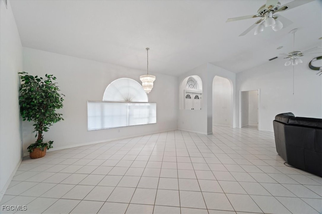 3 Bed Pool Home for Sale in Cape Coral, photo 8