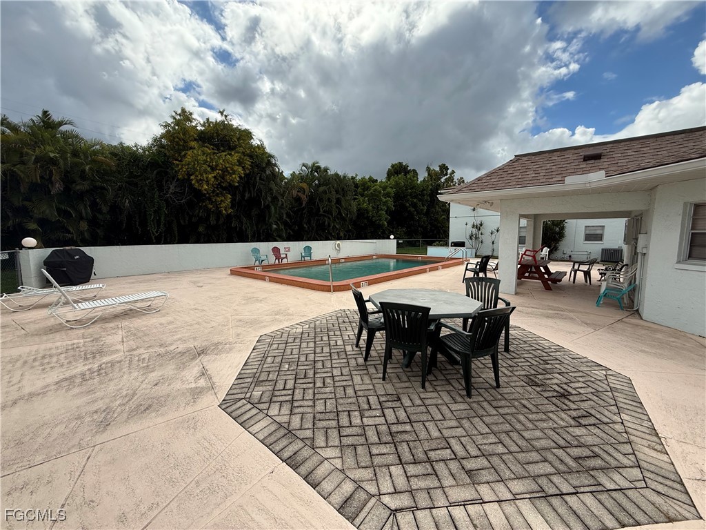 2 Bed Pool Home for Sale in Egret Condo, FL, $155,000 — photo 8