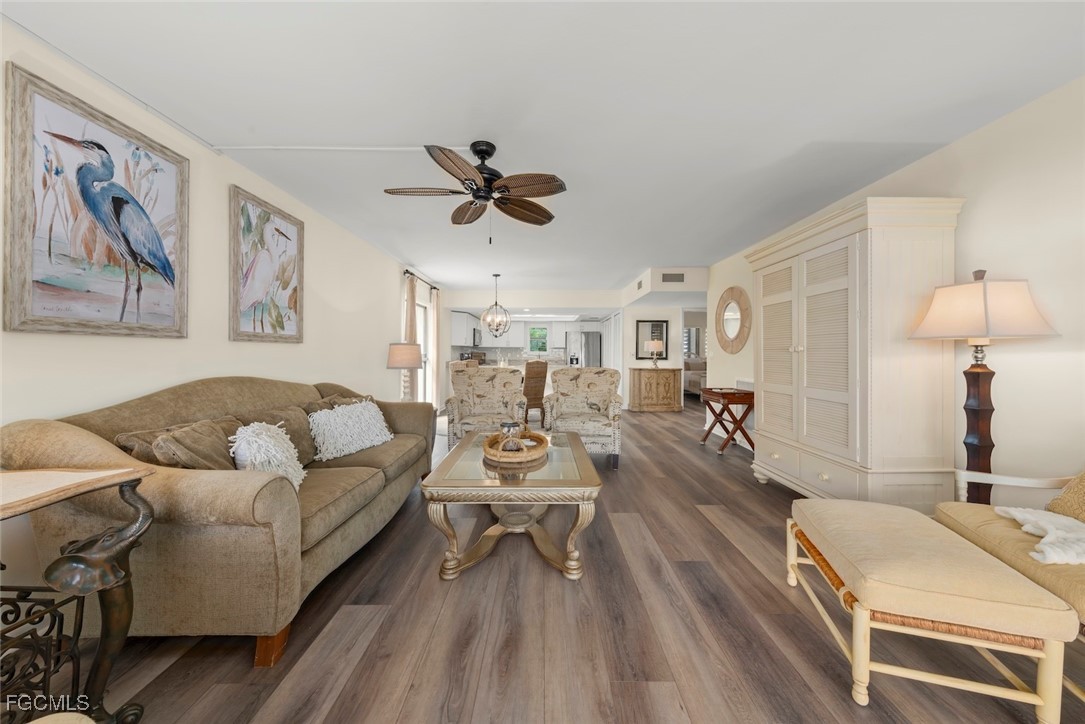 2 Bed Pool Home for Sale in Captiva, FL, $1,275,000 — photo 8