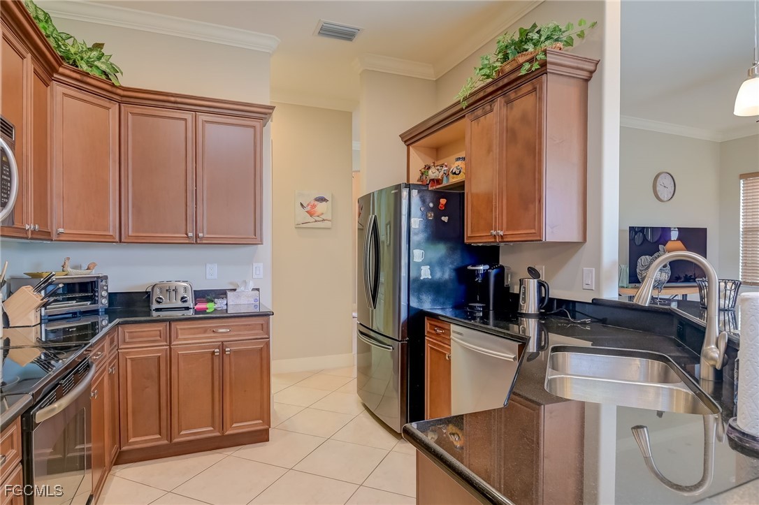 2 Bed Pool Home for Sale in Paseo, FL, $610,000 — photo 8