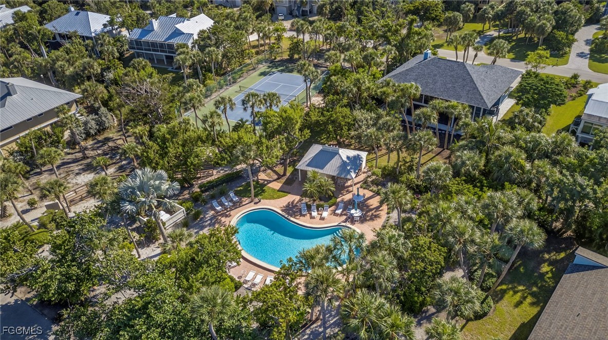 3 Bed Waterfront Home for Sale in Sanibel, FL, $750,000 — photo 8