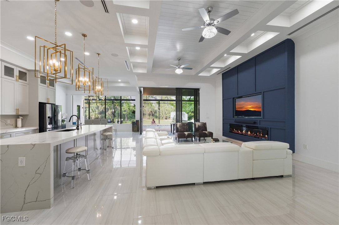 4 Bed Pool Home for Sale in Naples, photo 8
