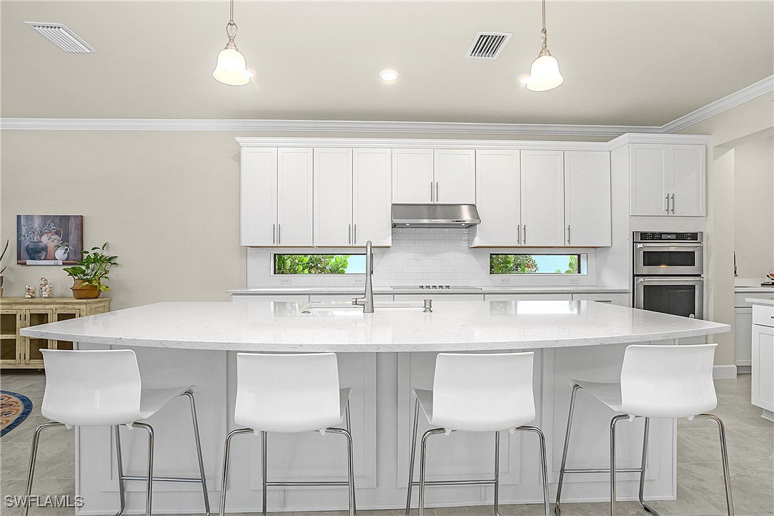 5 Bed Pool Home for Sale in Estero, photo 8
