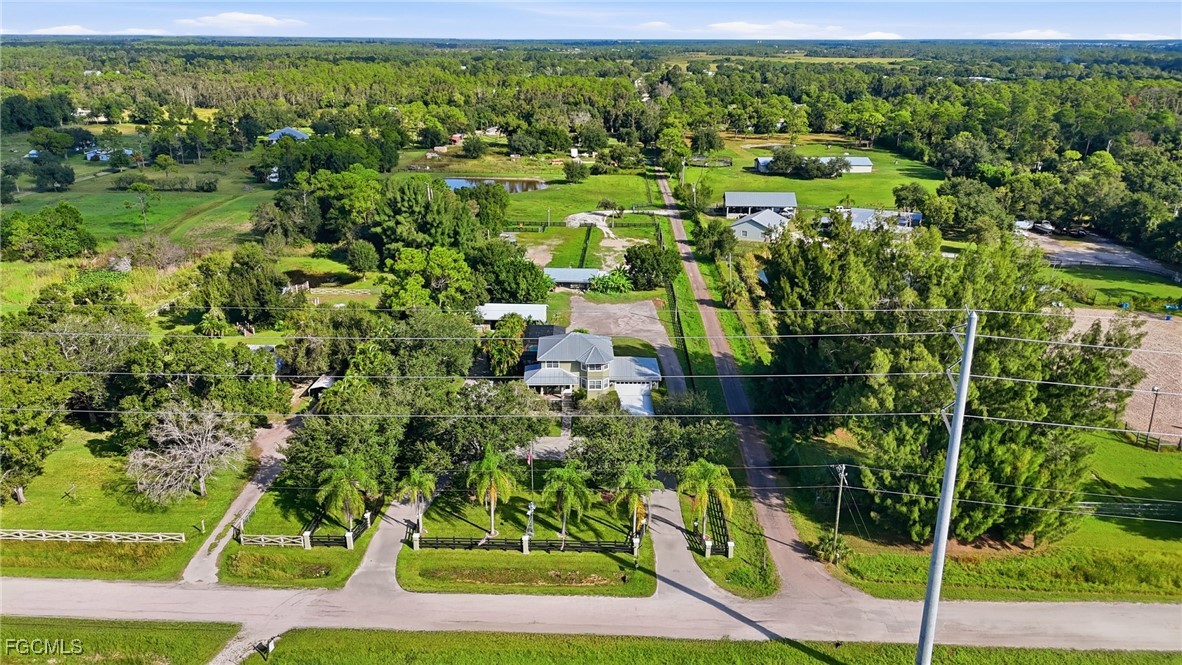 3 Bed Pool Home for Sale in North Fort Myers, photo 8