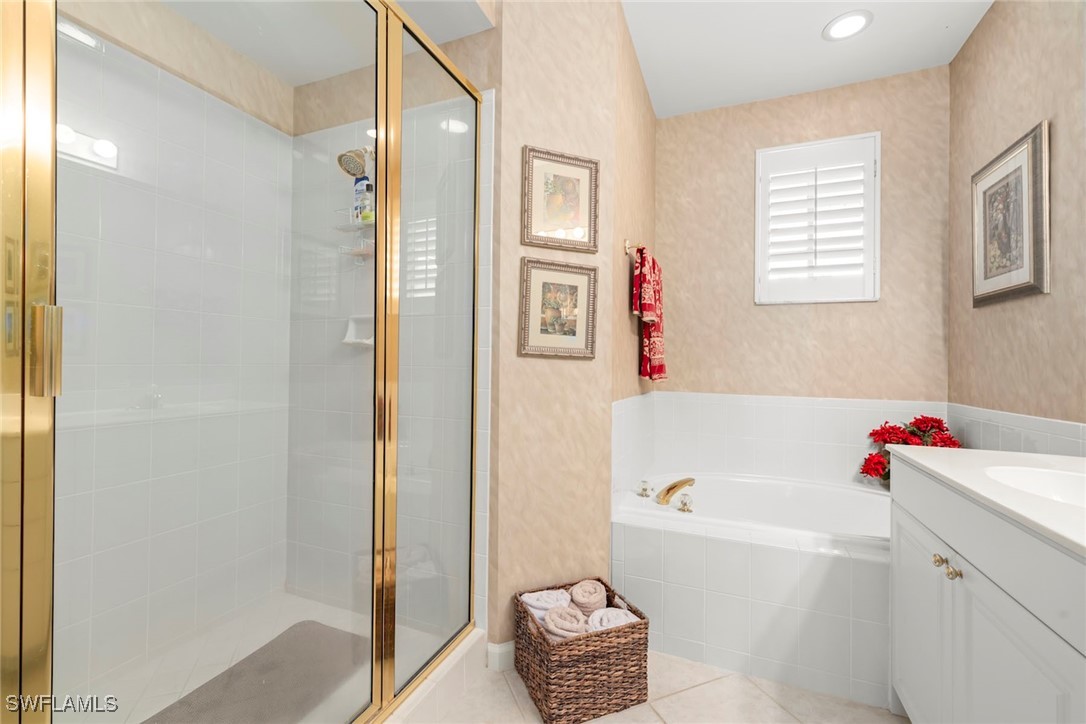 3 Bed Condominium for Sale in Morningside, FL — photo 8