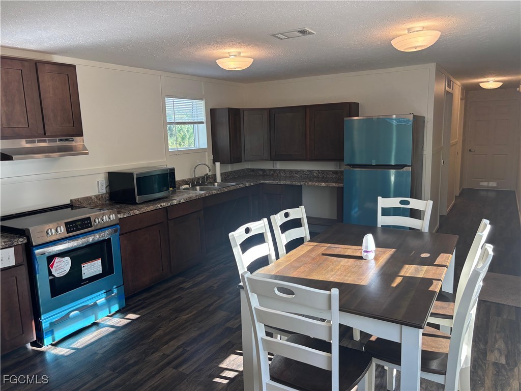3 Bed ManufacturedHome for Sale in Clewiston, FL, $249,999 — photo 8