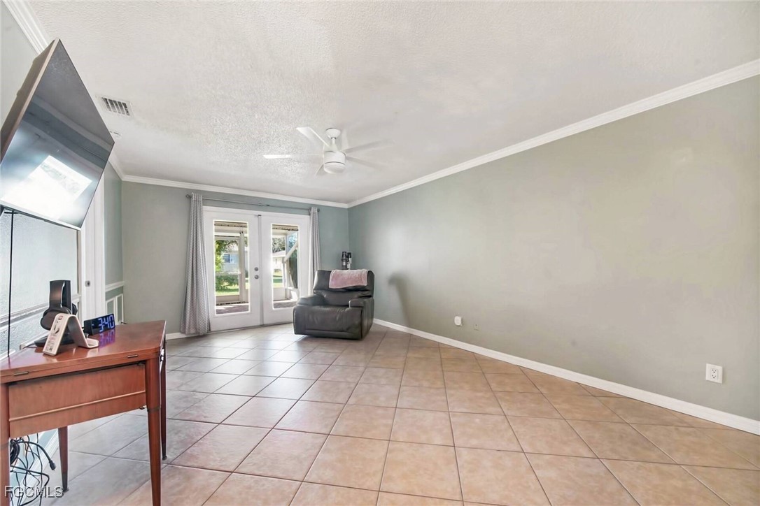 2 Bed Condominium for Sale in Cape Coral, photo 8