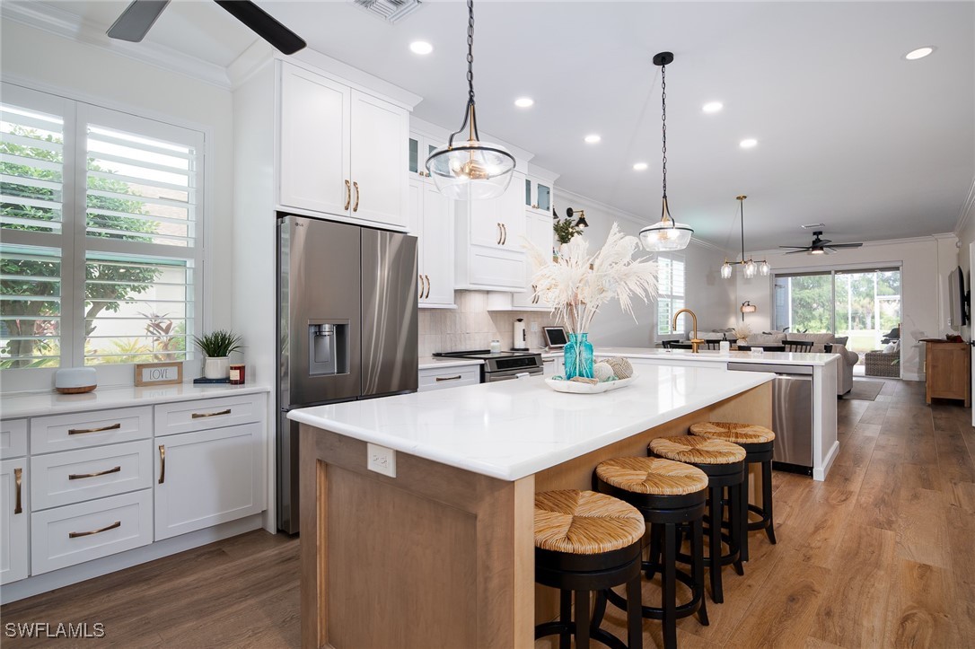 2 Bed Waterfront Home for Sale in Stoneybrook, FL — photo 8