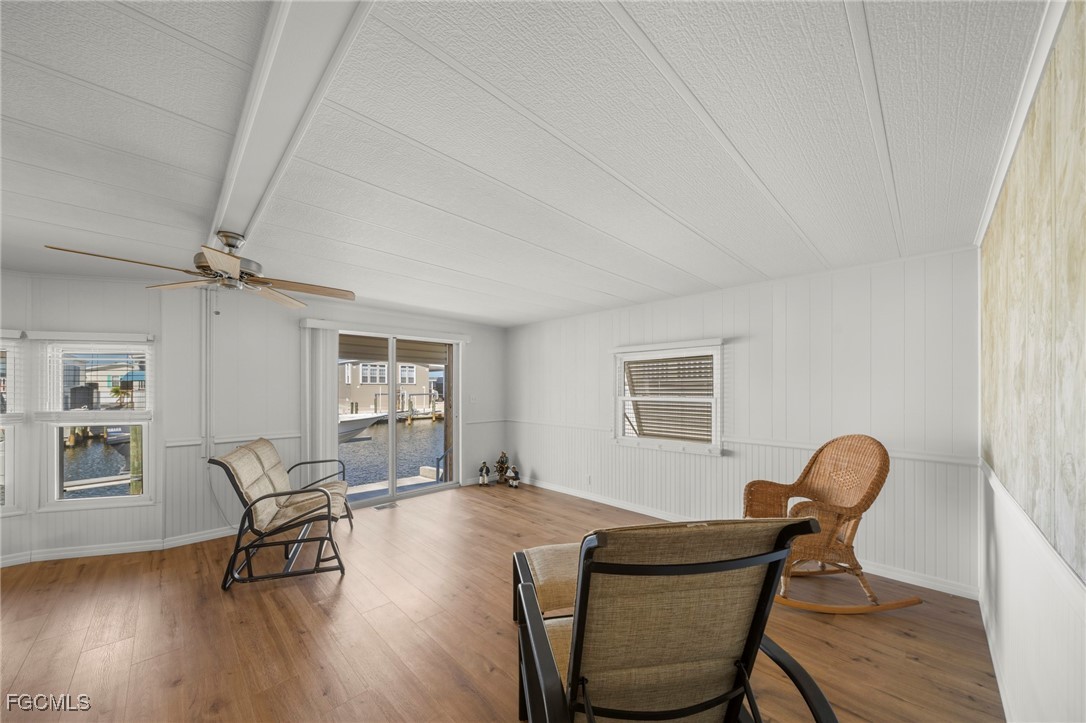 2 Bed Waterfront Home for Sale in St James City, photo 8