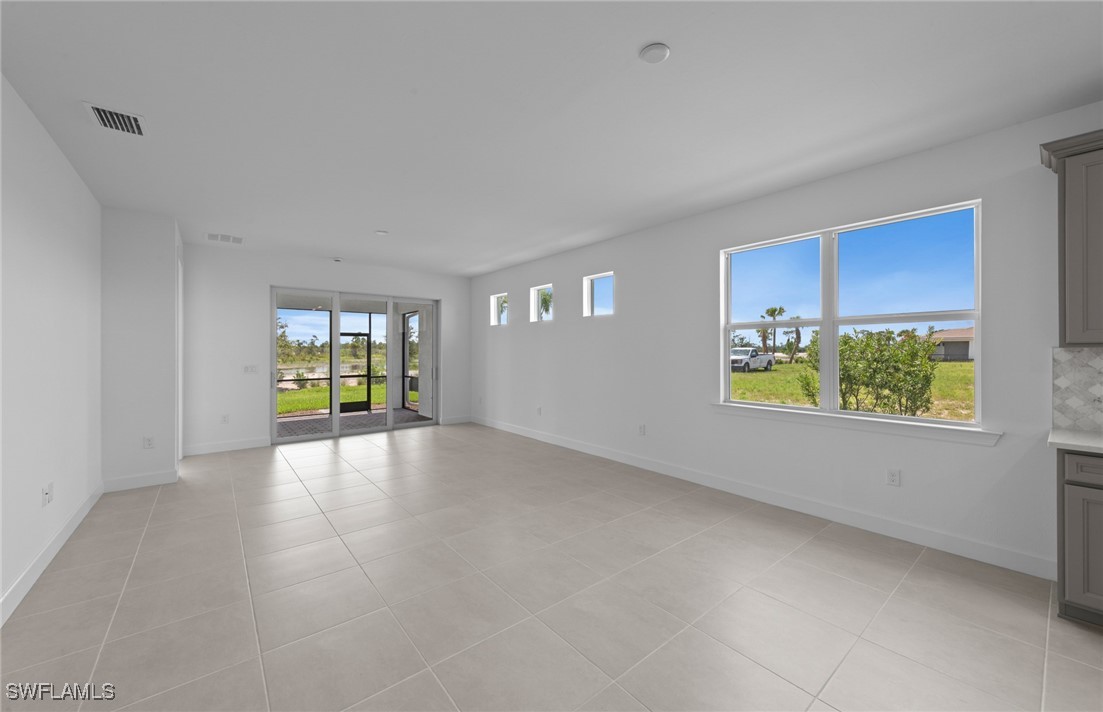 2 Bed Waterfront Home for Sale in Terrawalk, photo 8