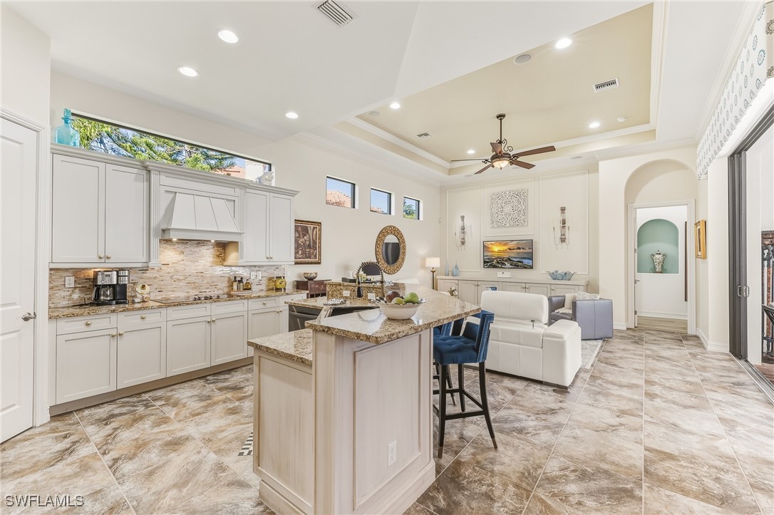 4 Bed Pool Home for Sale in Naples, photo 8