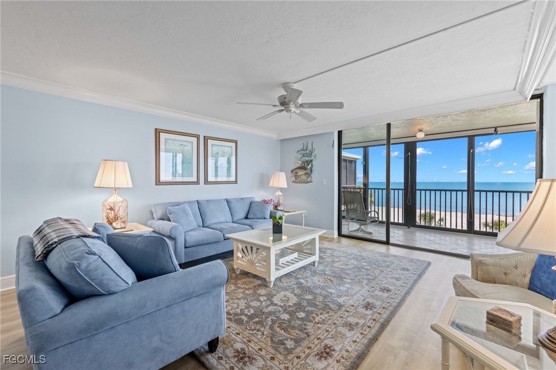 2 Bed Waterfront Home for Sale in Sanibel, photo 8