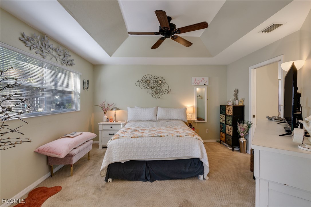 2 Bed SingleFamilyResidence for Sale in Estero, FL, $310,000 — photo 8