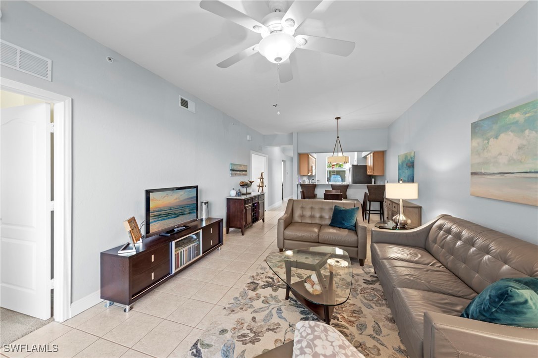 2 Bed Condominium for Sale in Stoneybrook, FL — photo 8
