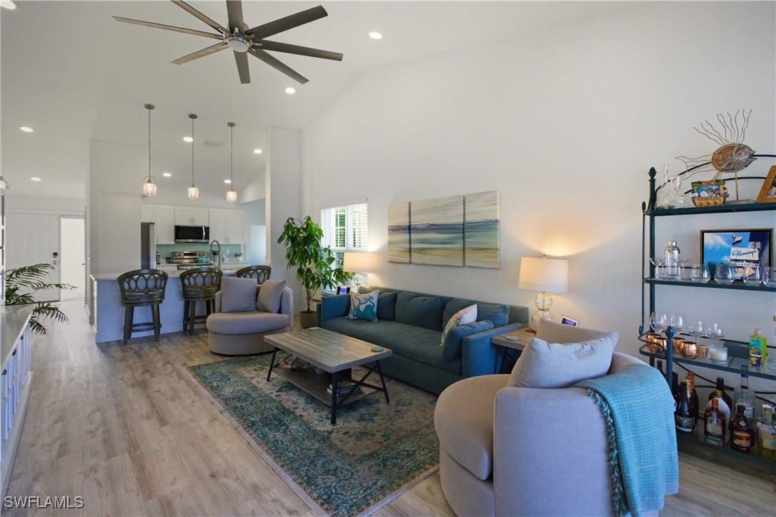 3 Bed Condominium for Sale in Naples, photo 8