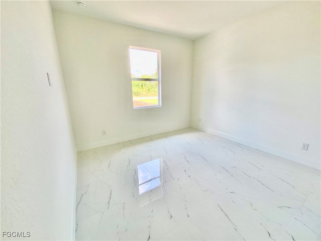 3 Bed SingleFamilyResidence for Sale in Lehigh Acres, FL — photo 8