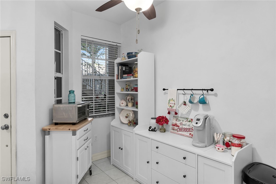 3 Bed Condominium for Sale in Sunset Cay Lakes, FL, $286,900 — photo 8