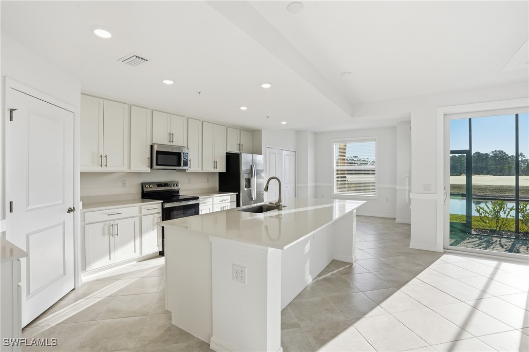 2 Bed Condominium for Sale in Webbs Reserve, FL, $297,000 — photo 8