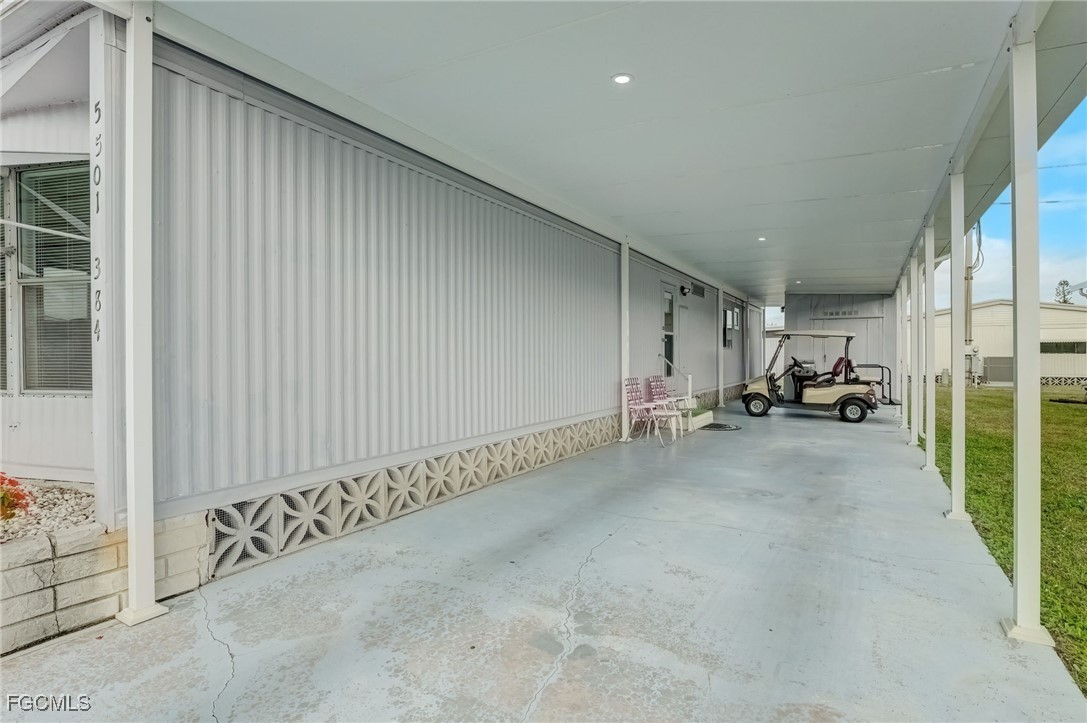 2 Bed ManufacturedHome for Sale in Old Bridge Village, FL — photo 8