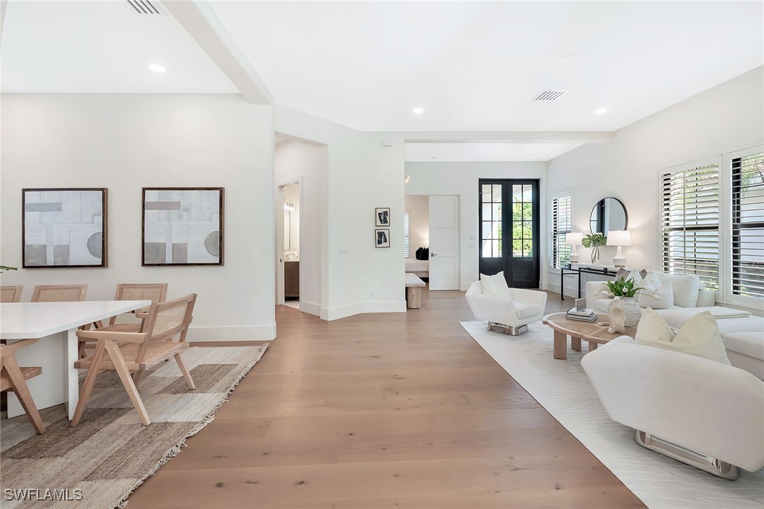 3 Bed Pool Home for Sale in Tierra Lago, photo 8