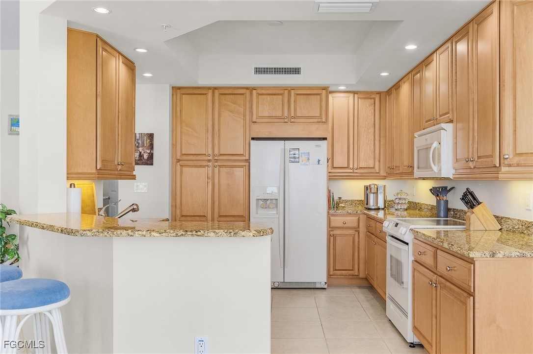 2 Bed Waterfront Home for Sale in Waterside At Bay Beach, FL — photo 8