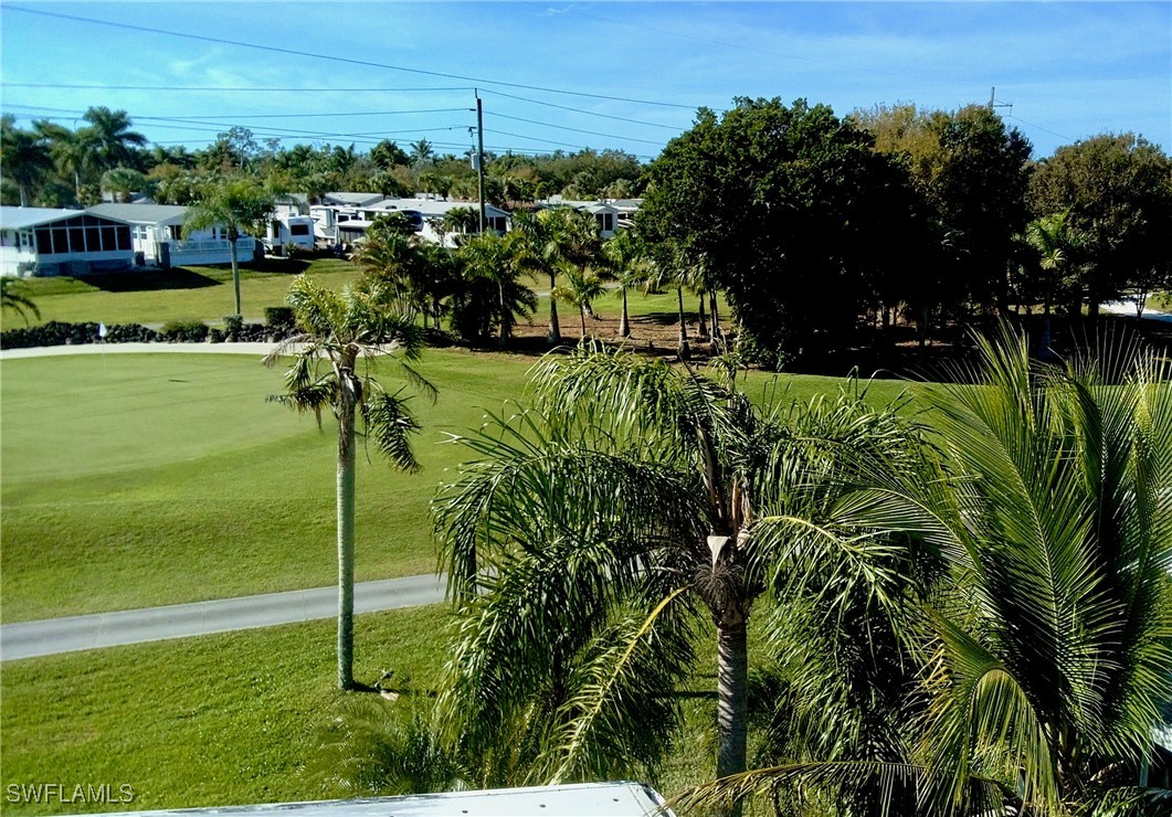 2 Bed SingleFamilyResidence for Sale in Naples, FL, $289,900 — photo 8