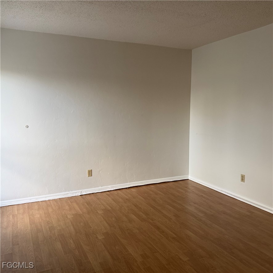 2 Bed Attached for Sale in Orange Grove Park, photo 8