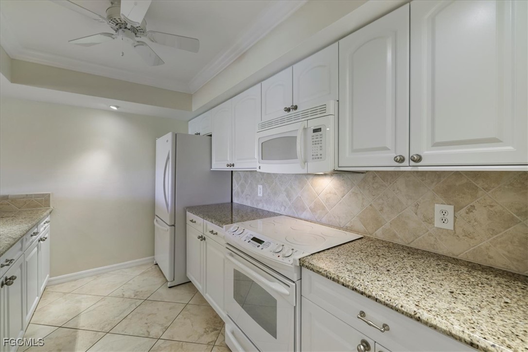 2 Bed Condominium for Sale in Pines, FL, $275,000 — photo 8