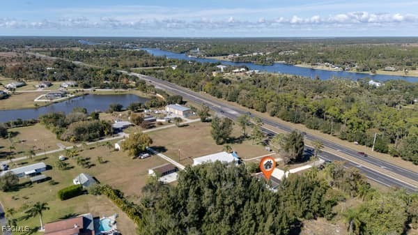 3 Bed SingleFamilyResidence for Sale in Alva, photo 8