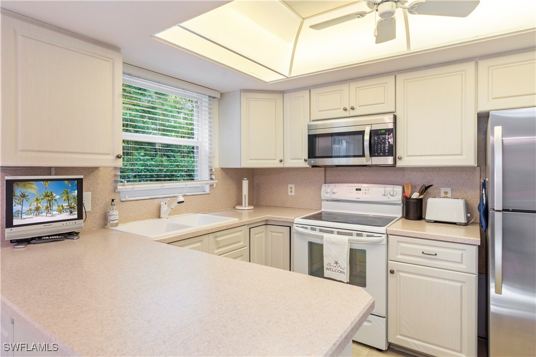 2 Bed Condominium for Sale in Navarra Club, photo 8