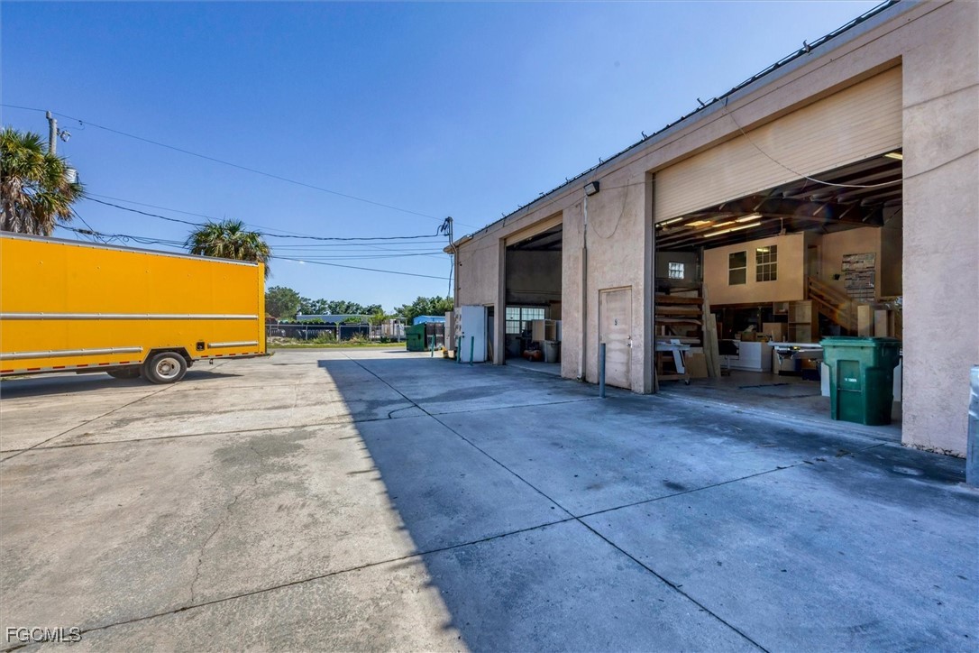 Warehouse for Sale in Port Charlotte, photo 8
