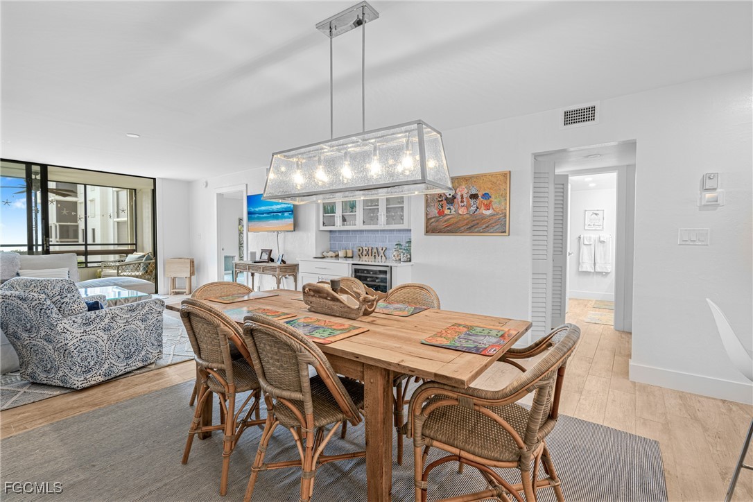 2 Bed Waterfront Home for Sale in Sanibel, photo 8