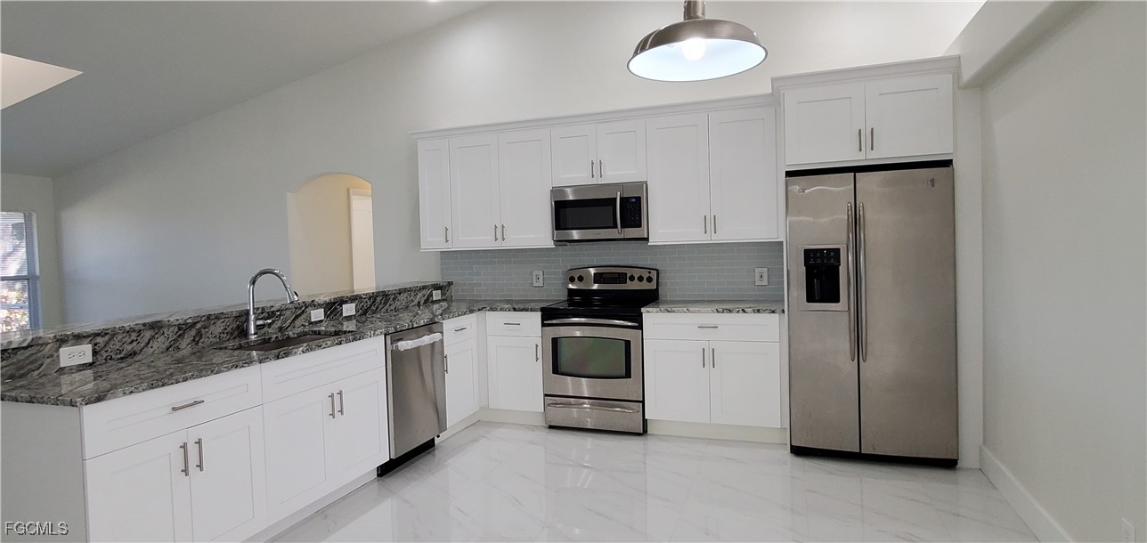 3 Bed SingleFamilyResidence for Sale in Cape Coral, FL — photo 8