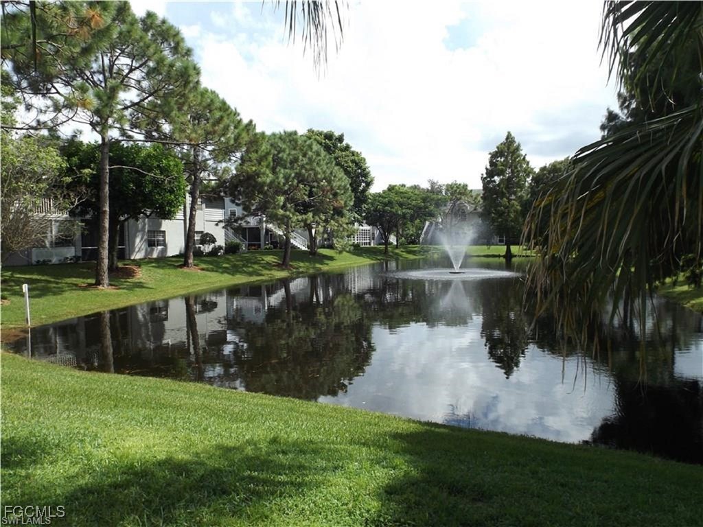 2 Bed Waterfront Home for Sale in Fort Myers, FL, $1,375 — photo 8