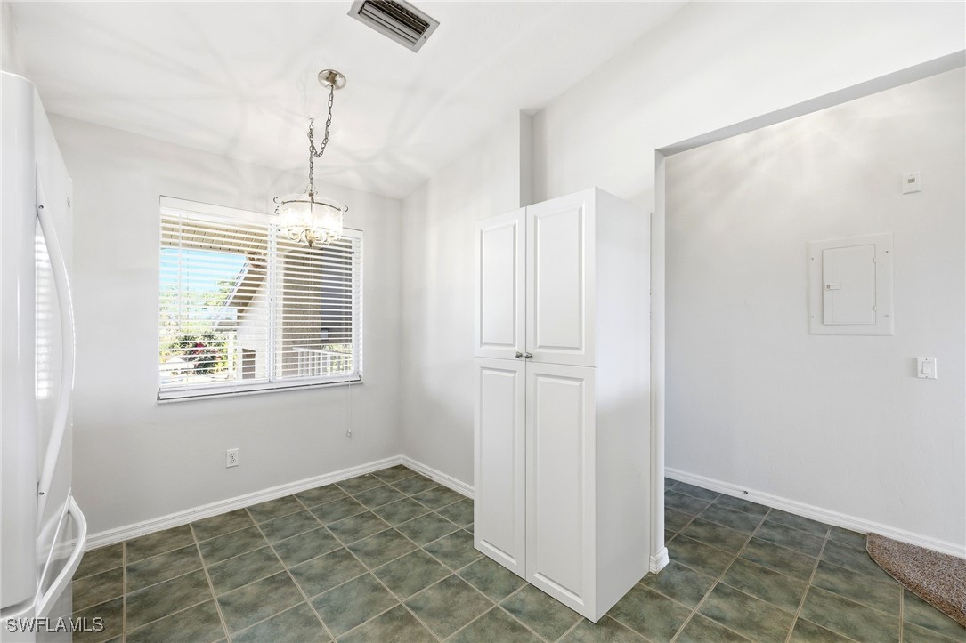 2 Bed Condominium for Sale in Country Glen, FL, $249,000 — photo 8