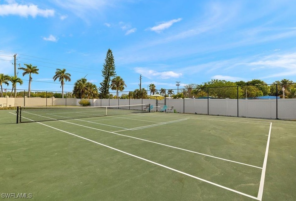 2 Bed ManufacturedHome for Sale in Naples, FL, $149,900 — photo 8