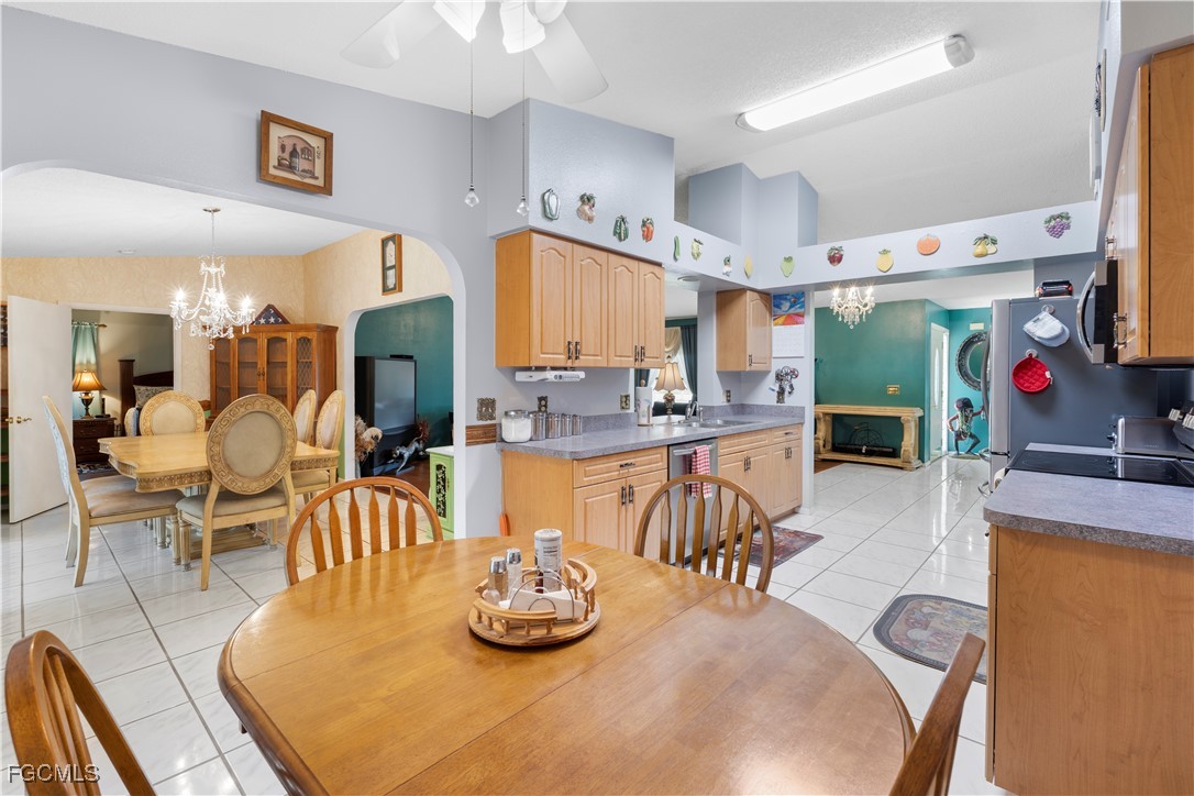 3 Bed Pool Home for Sale in North Port, photo 8