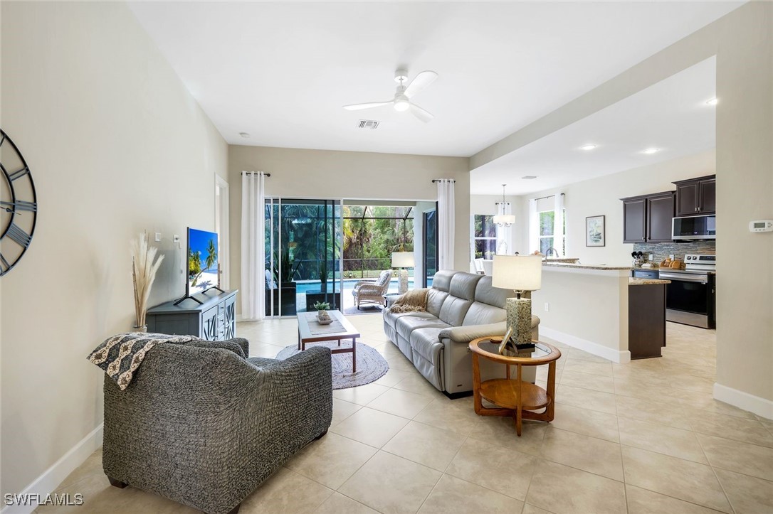 2 Bed Pool Home for Sale in Ashmont, photo 8